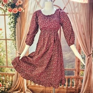 Vintage 1970s Dress Empire Waist Floral Viney Print Maroon Beige Half Sleeve